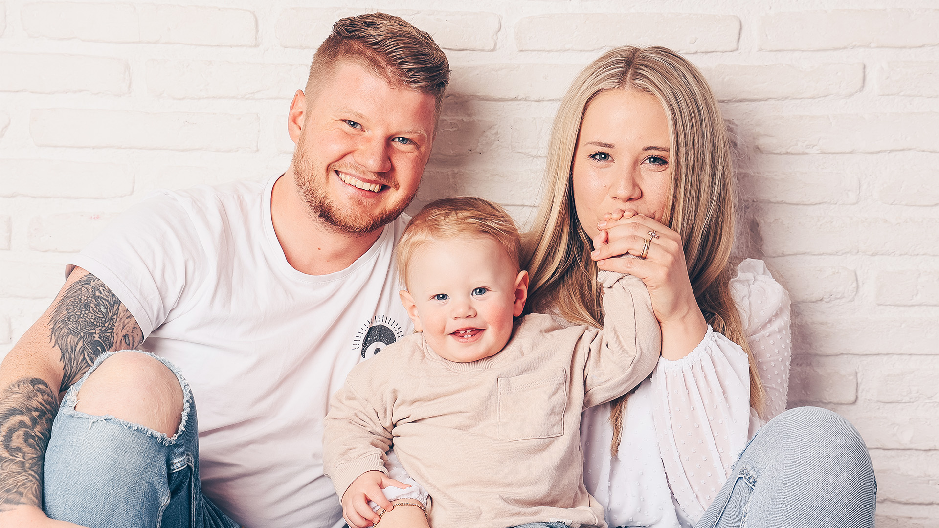 Familien Fotoshooting –  in Mitzubringen: Outfits, individuelle Accessoires