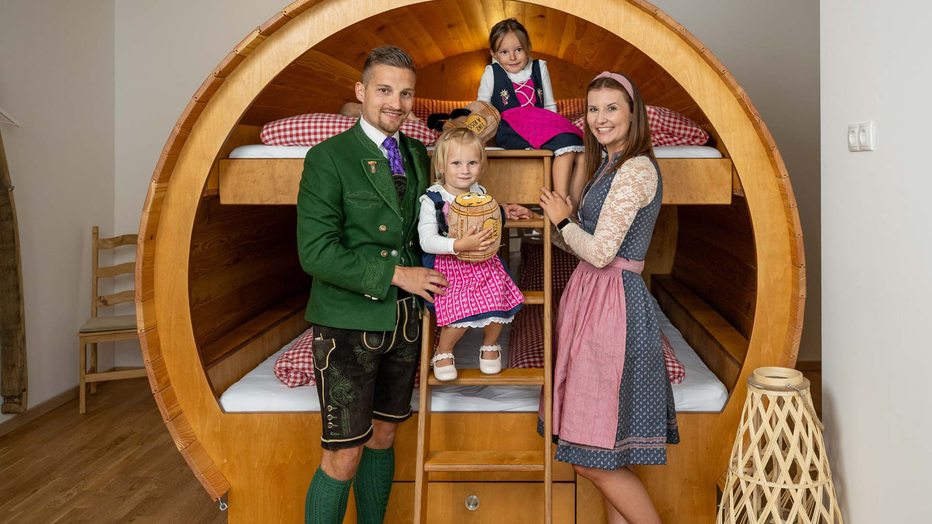 Übernachtung im Weinfass für 4 Grub an der March