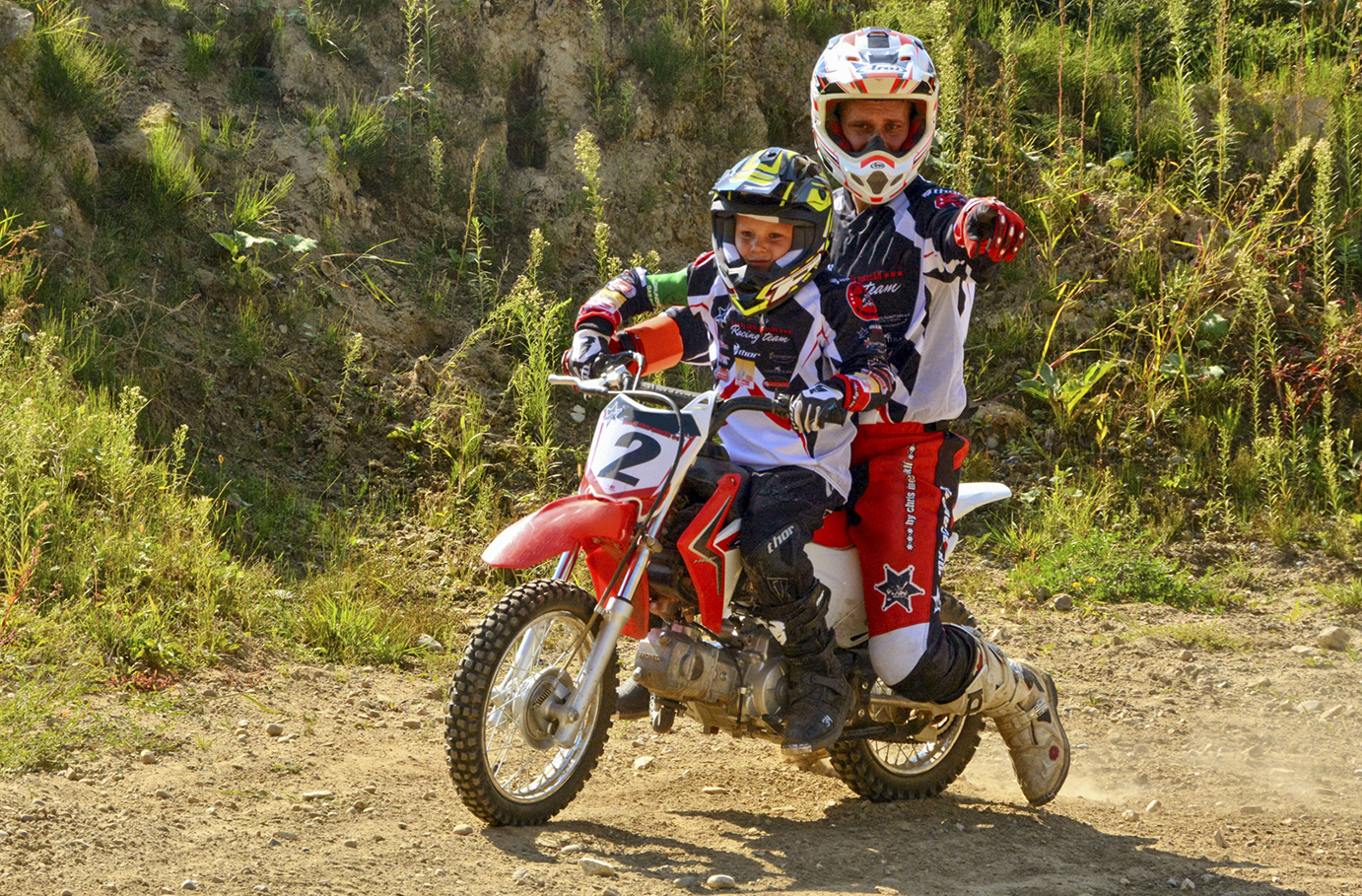 Motocross Schnupperkurs für Kinder Schlatt – Entdecke Motocross für Kids Motocross Schnupperkurs für Kinder Schlatt – Entdecke Motocross für Kids