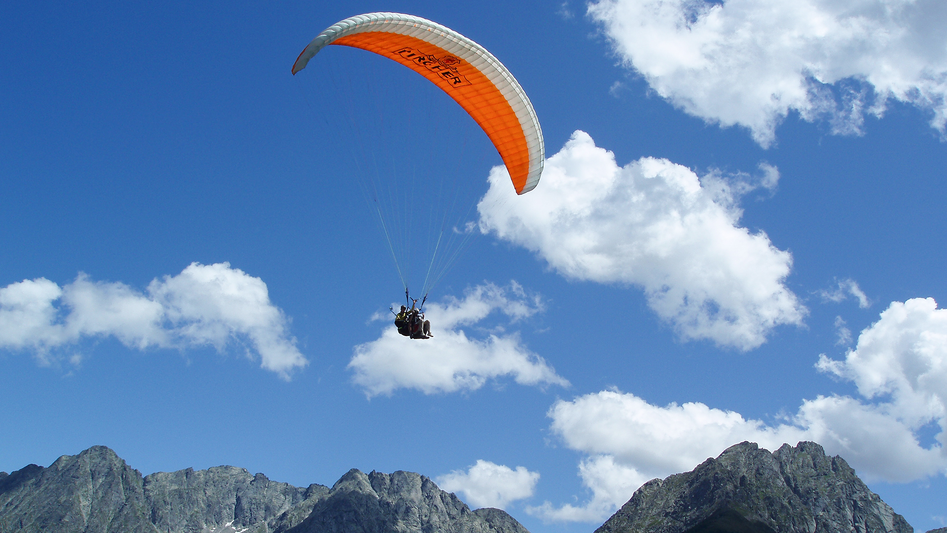 Gleitschirm-Thermikflug Saltaus