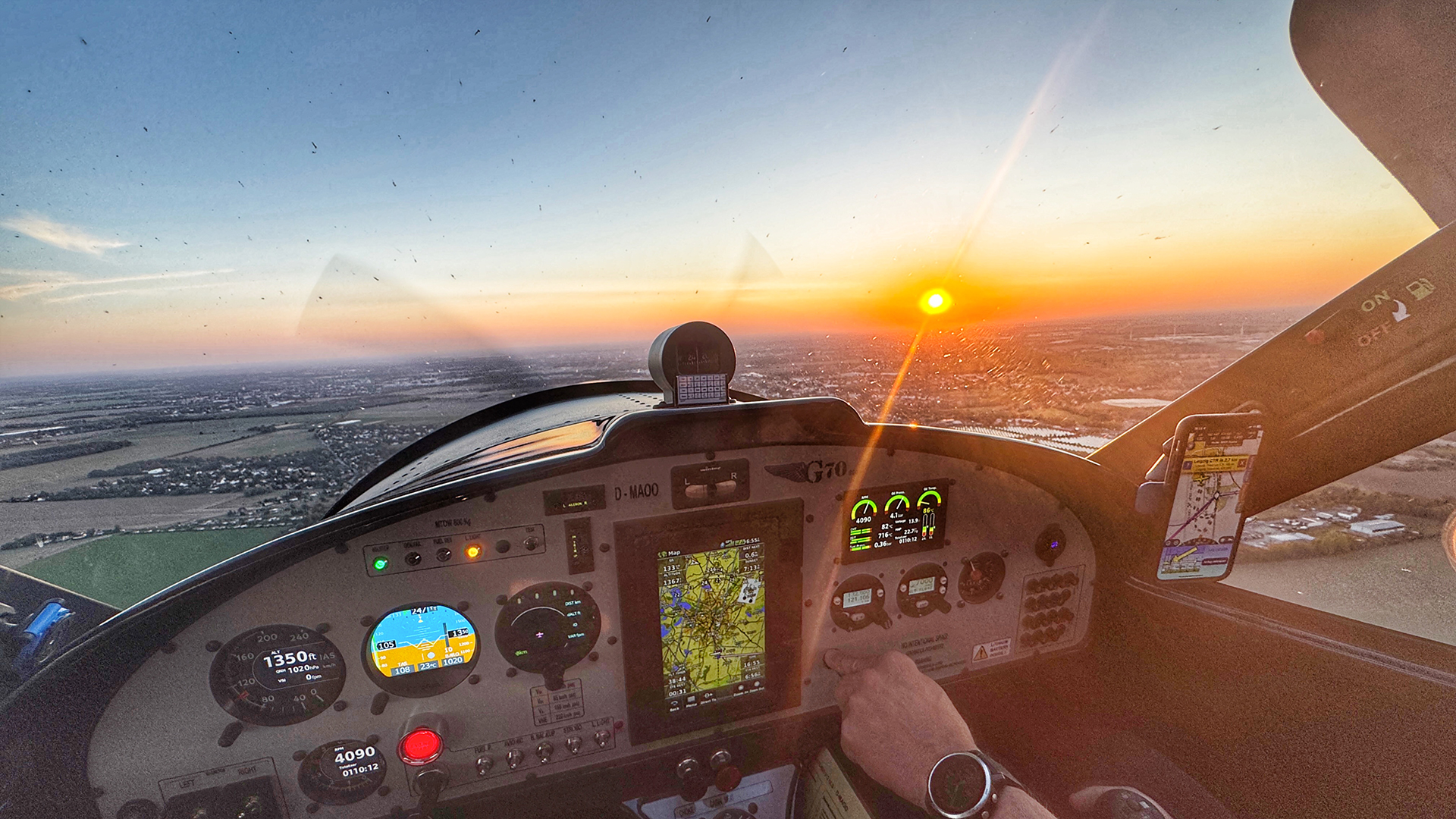 Flugzeug Rundflug Taucha (Sunset) Flugzeug Rundflug Taucha (Sunset)