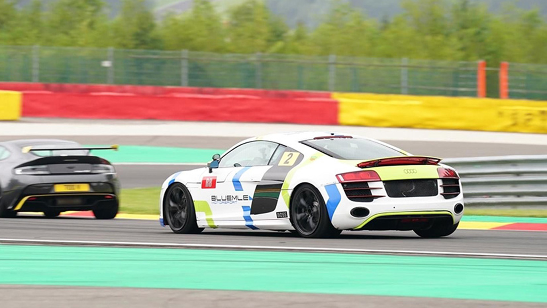 Audi R8 V10 Rennstreckentraining Bilster Berg (6 Rdn.) in Bad Driburg Audi R8 V10 Rennstreckentraining Bilster Berg (6 Rdn.) in Bad Driburg