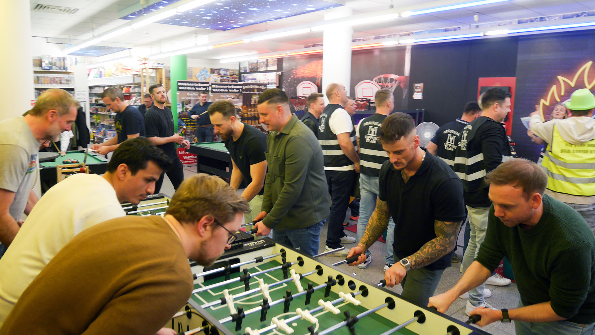 Männerabend im Spielzeugladen in Hannover