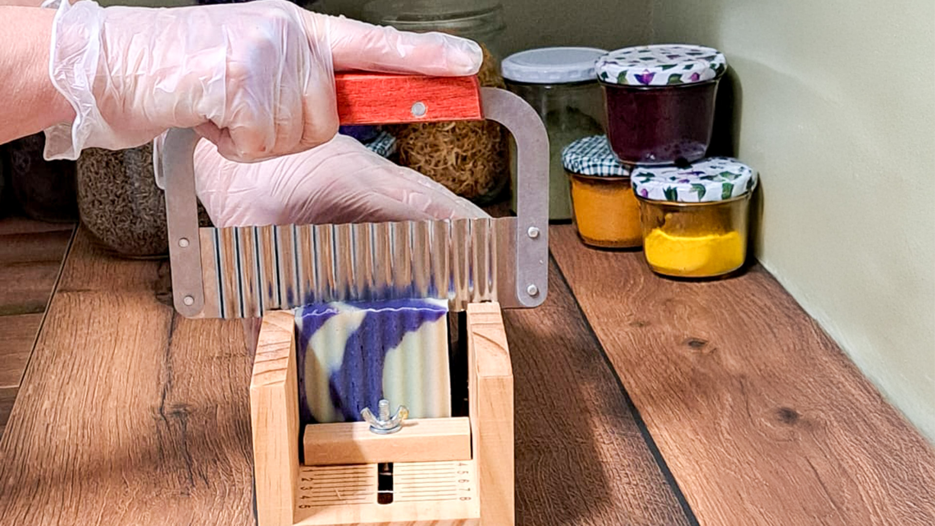 Seife herstellen aus Alpakawolle Petershagen