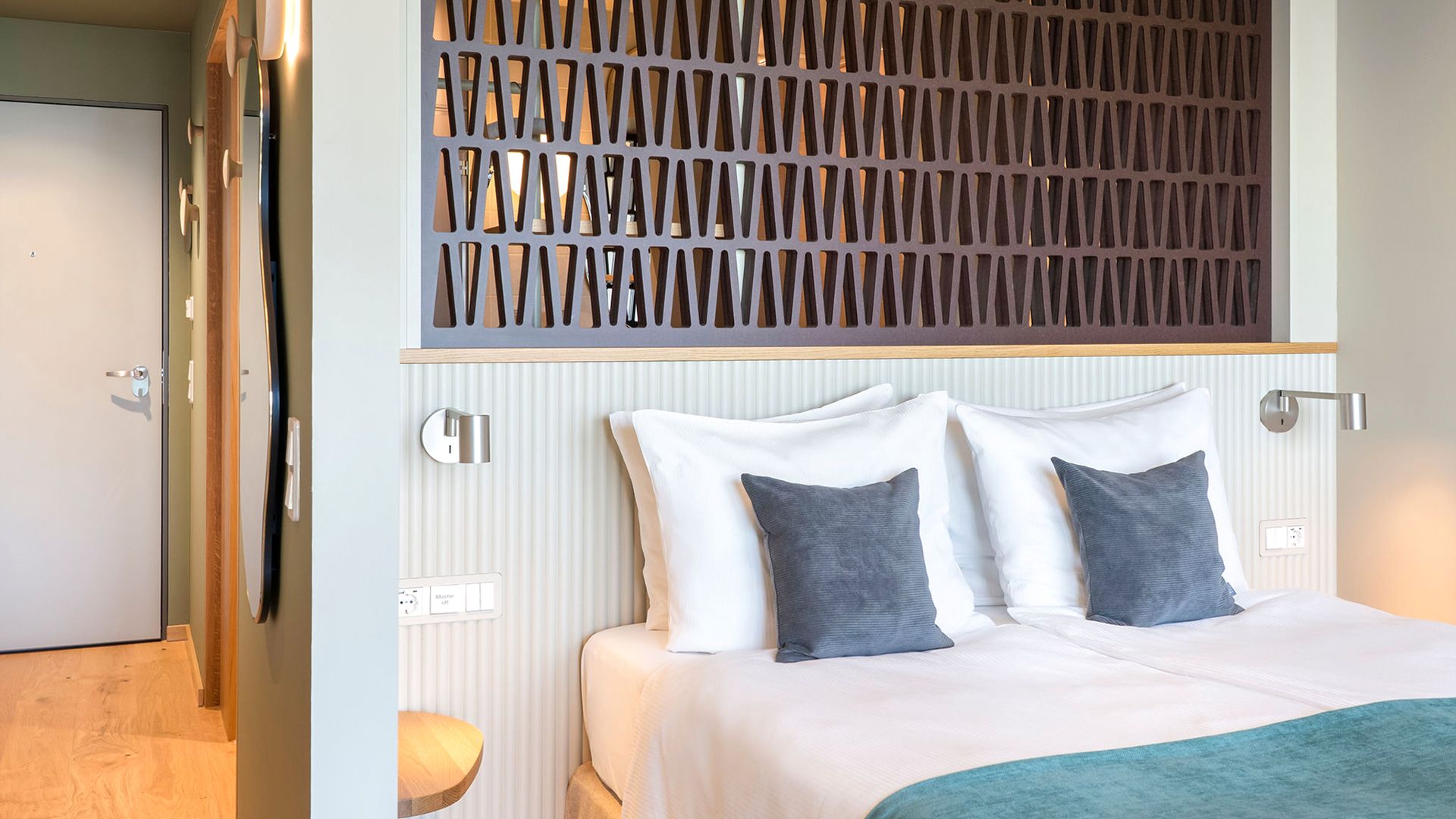 3 Tag(e) Romantikurlaub im Rheingau für 2 (2 Nächte) inkl. Halbpension in Kiedrich Hessen ✓ 3 Tag(e) Romantikurlaub im Rheingau für 2 (2 Nächte) inkl. Halbpension in Kiedrich Hessen ✓