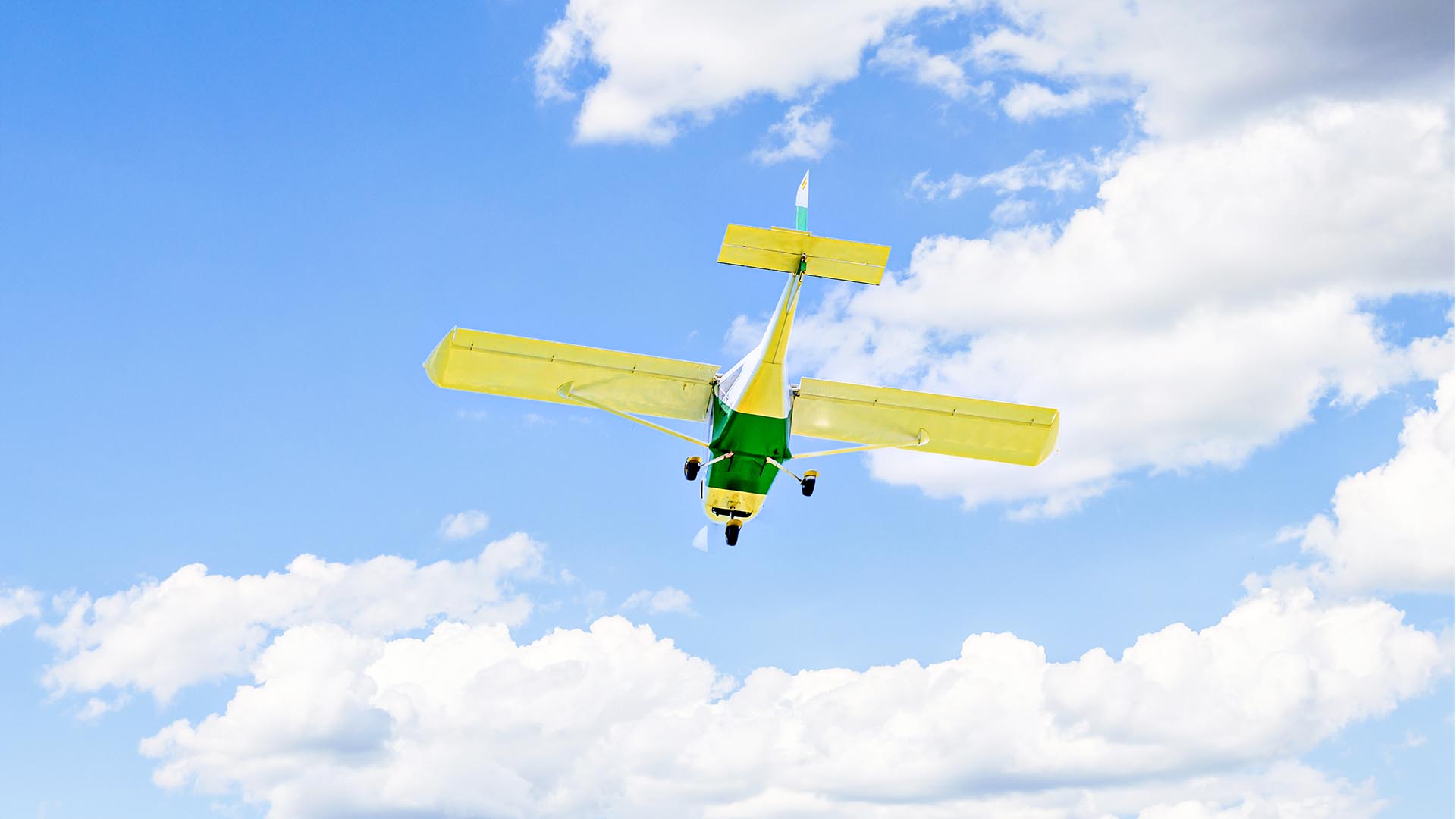 Rundflug Ultraleichtflugzeug Sande (30 Min.) – Jetzt erleben! Rundflug Ultraleichtflugzeug Sande (30 Min.) – Jetzt erleben!