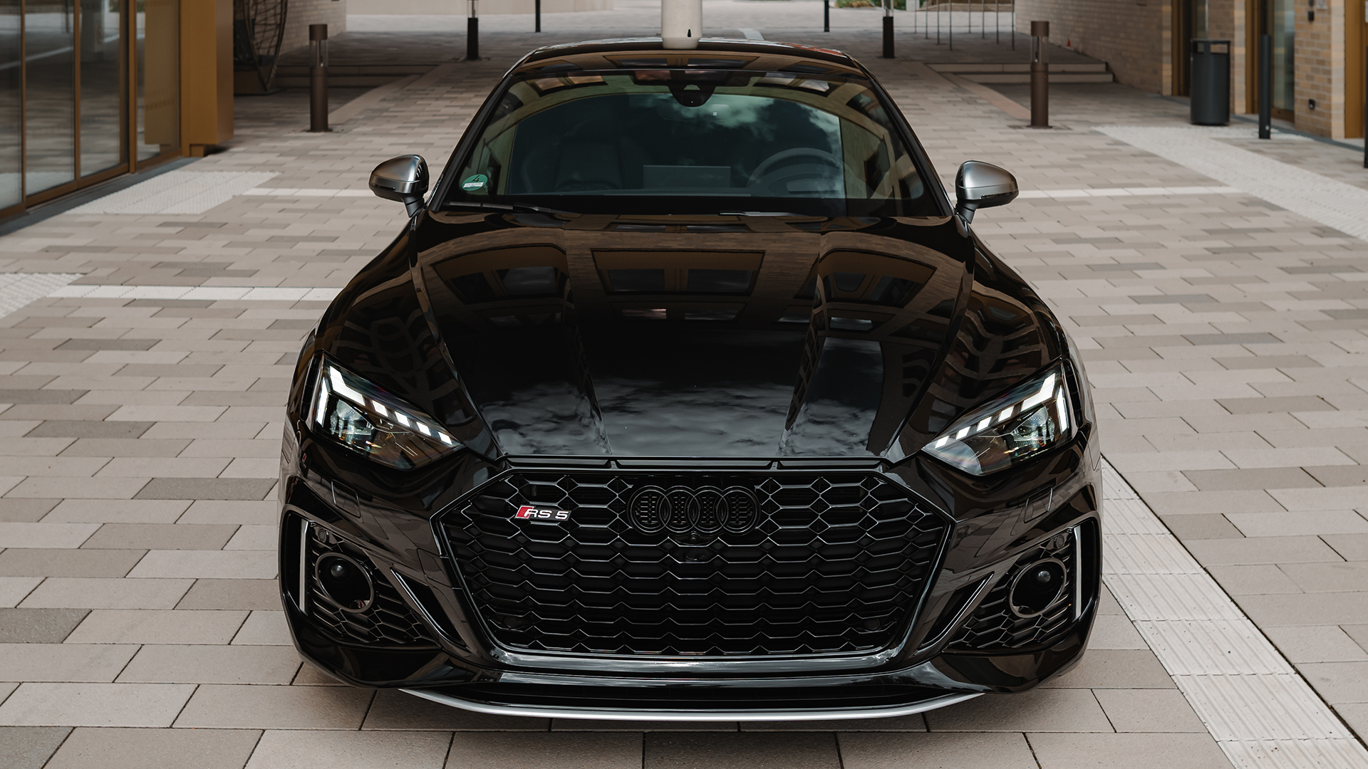 Audi RS5 mieten Neustadt am Rübenberge (Wochenendmiete) in Neutadt am Rübenberge Audi RS5 mieten Neustadt am Rübenberge (Wochenendmiete) in Neutadt am Rübenberge