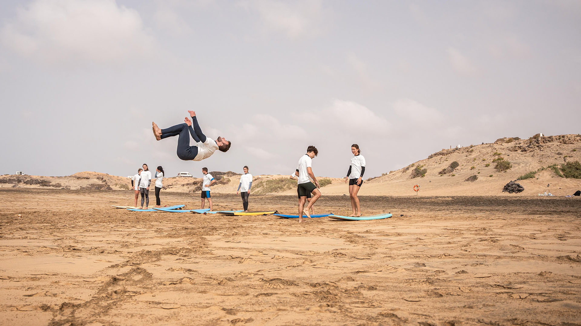 Surfcamp Fuerteventura (7 Nächte – 6er Zimmer) in Lajares