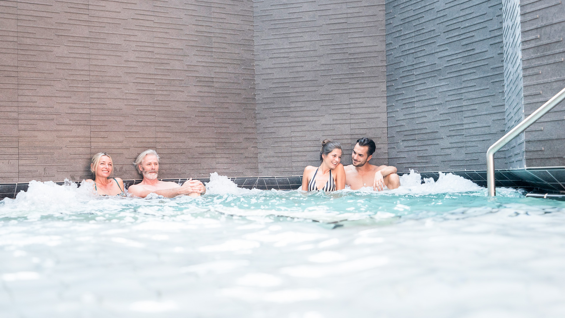 Wellnesstag für 2 Bad Griesbach im Rottal – Entspannung pur: Thermalzauber für zwei Herzen in Bad Griesbach i.Rottal Wellnesstag für 2 Bad Griesbach im Rottal – Entspannung pur: Thermalzauber für zwei Herzen in Bad Griesbach i.Rottal