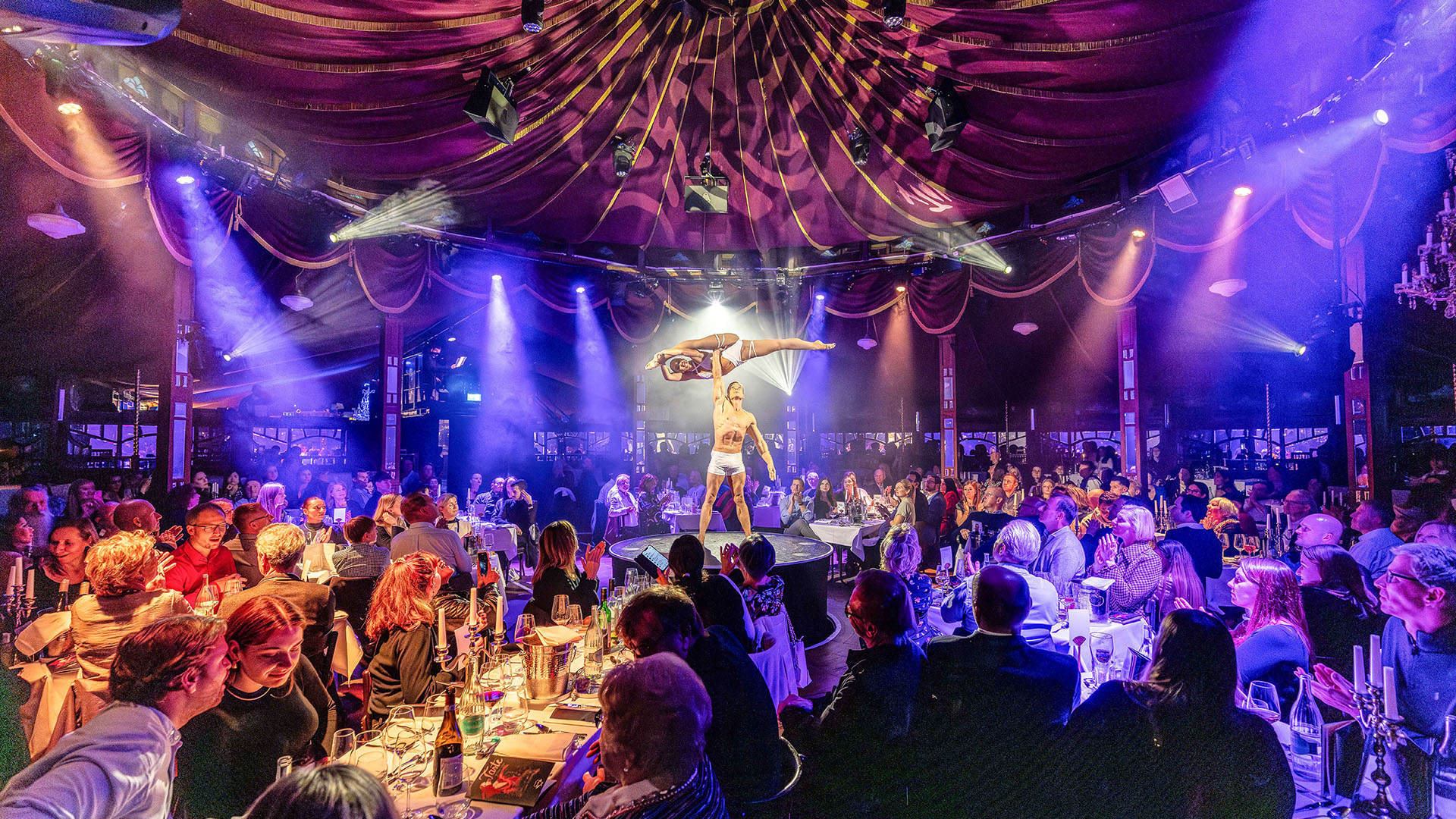 teatro München (Superior Ticket – Tageskategorie B) teatro München (Superior Ticket – Tageskategorie B)