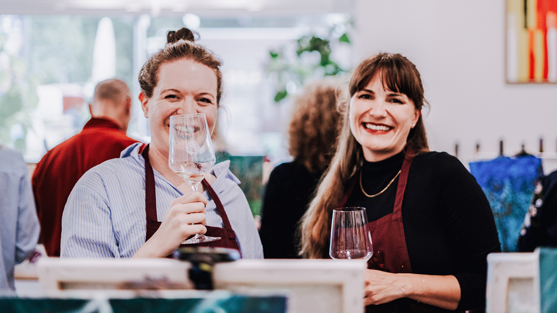 Paint & Drink mit Strukturpaste Hamburg Paint & Drink mit Strukturpaste Hamburg