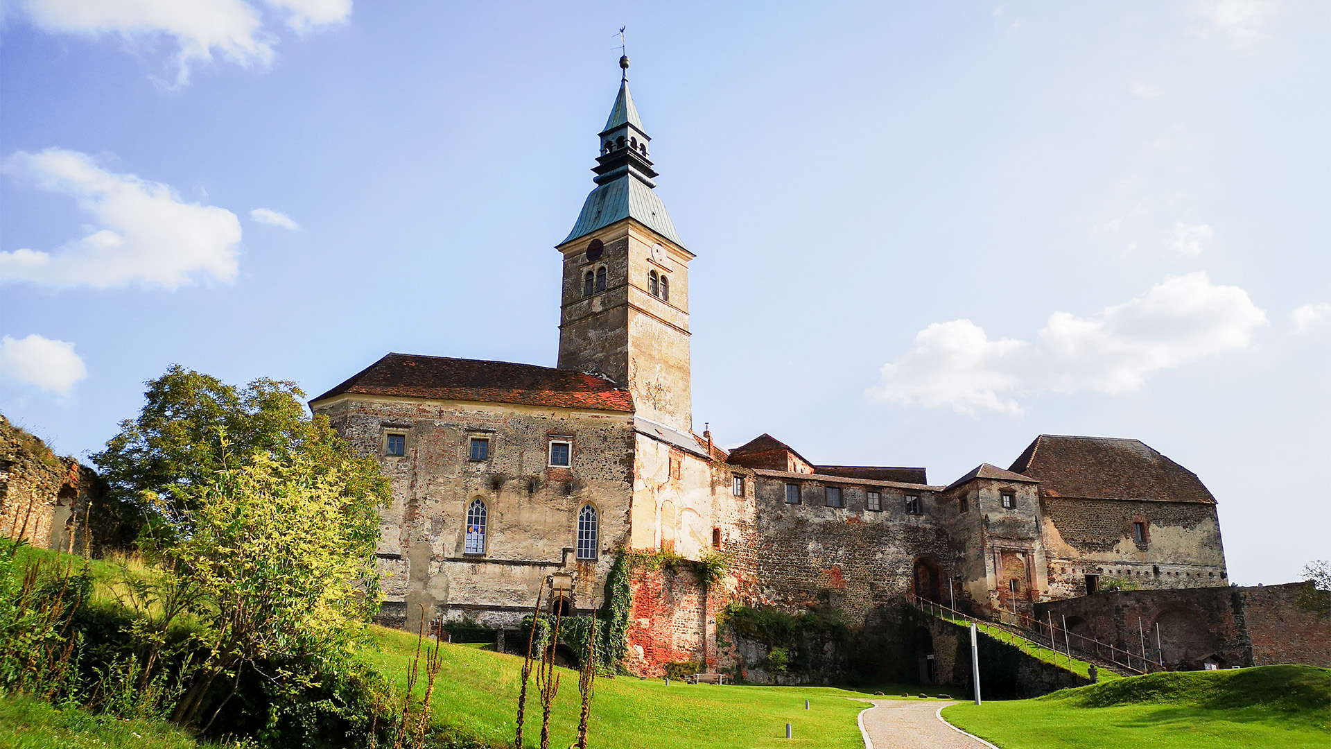 Ape Tour Burg Güssing Oberwart (3,5 Std.)