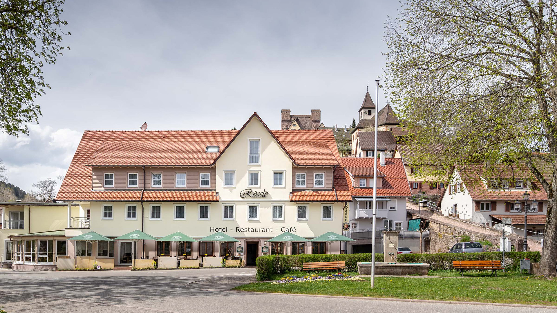 3 Tag(e) Romantikurlaub im Schwarzwald (Berneck) für 2 (2 Nächte) inkl. Halbpension in Altensteig Baden-Württemberg ✓ 3 Tag(e) Romantikurlaub im Schwarzwald (Berneck) für 2 (2 Nächte) inkl. Halbpension in Altensteig Baden-Württemberg ✓
