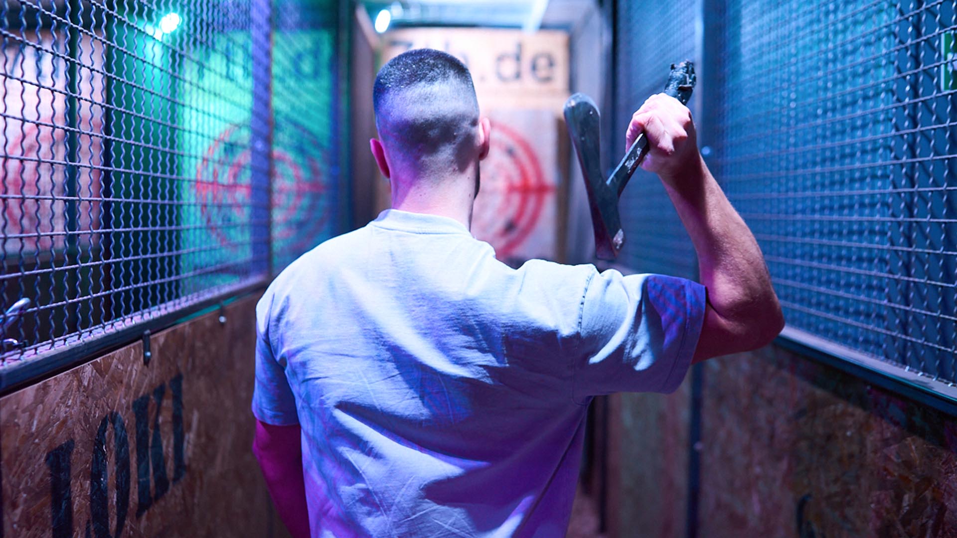 Axtwerfen Düsseldorf für 2 – Jetzt erleben! Axtwerfen Düsseldorf für 2 – Jetzt erleben!