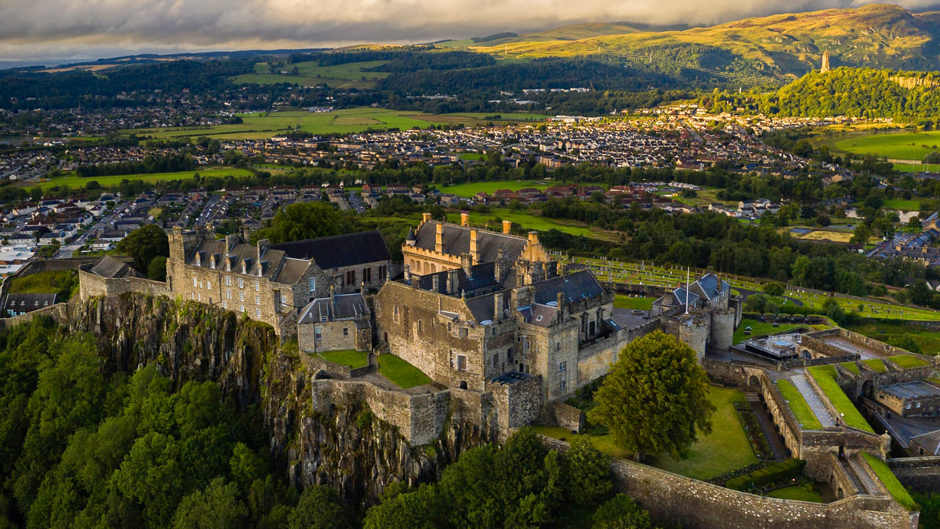 8 Tag(e) Drehortreise Outlander Schottland für 2 (7 Nächte) inkl. Frühstück in Edinburgh
