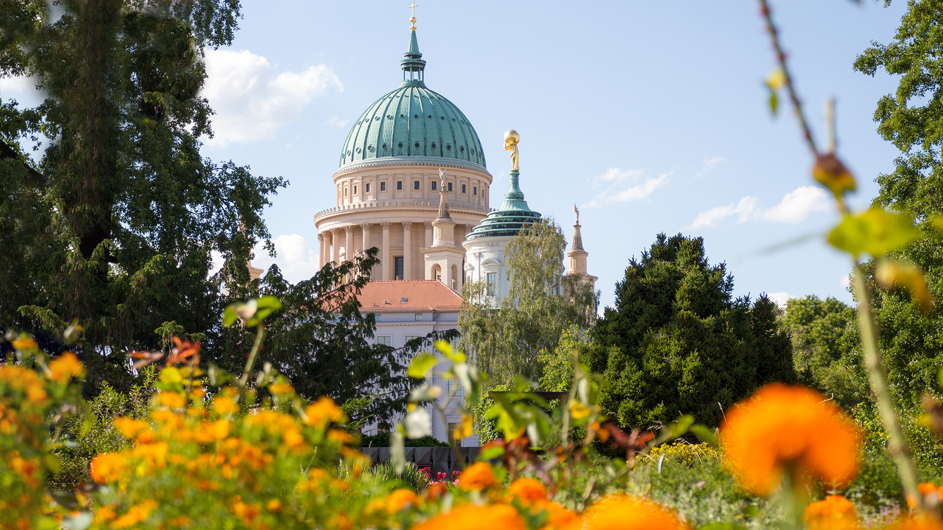 Frühstück und Stadt- und Schlössertour Potsdam