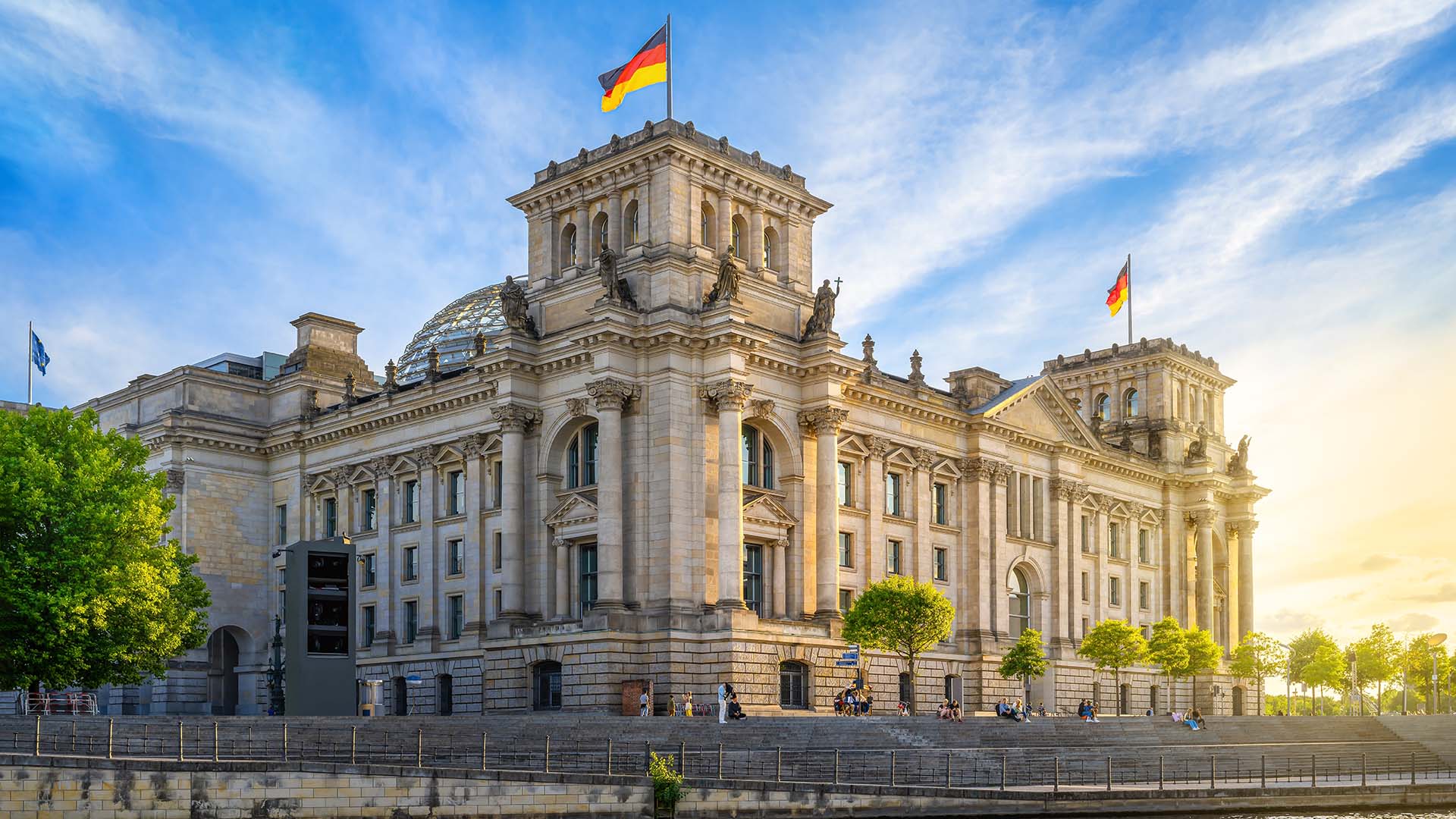 Städtetrip Berlin für 2 mit Führung durch den Reichstag Städtetrip Berlin für 2 mit Führung durch den Reichstag