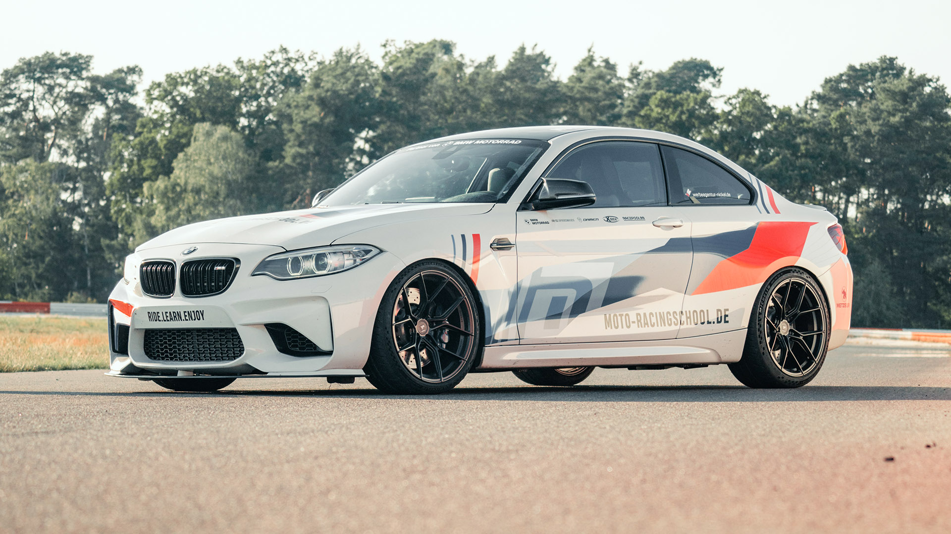 Rennstreckentraining BMW M2 Competition Templin - Adrenalin pur im BMW M2