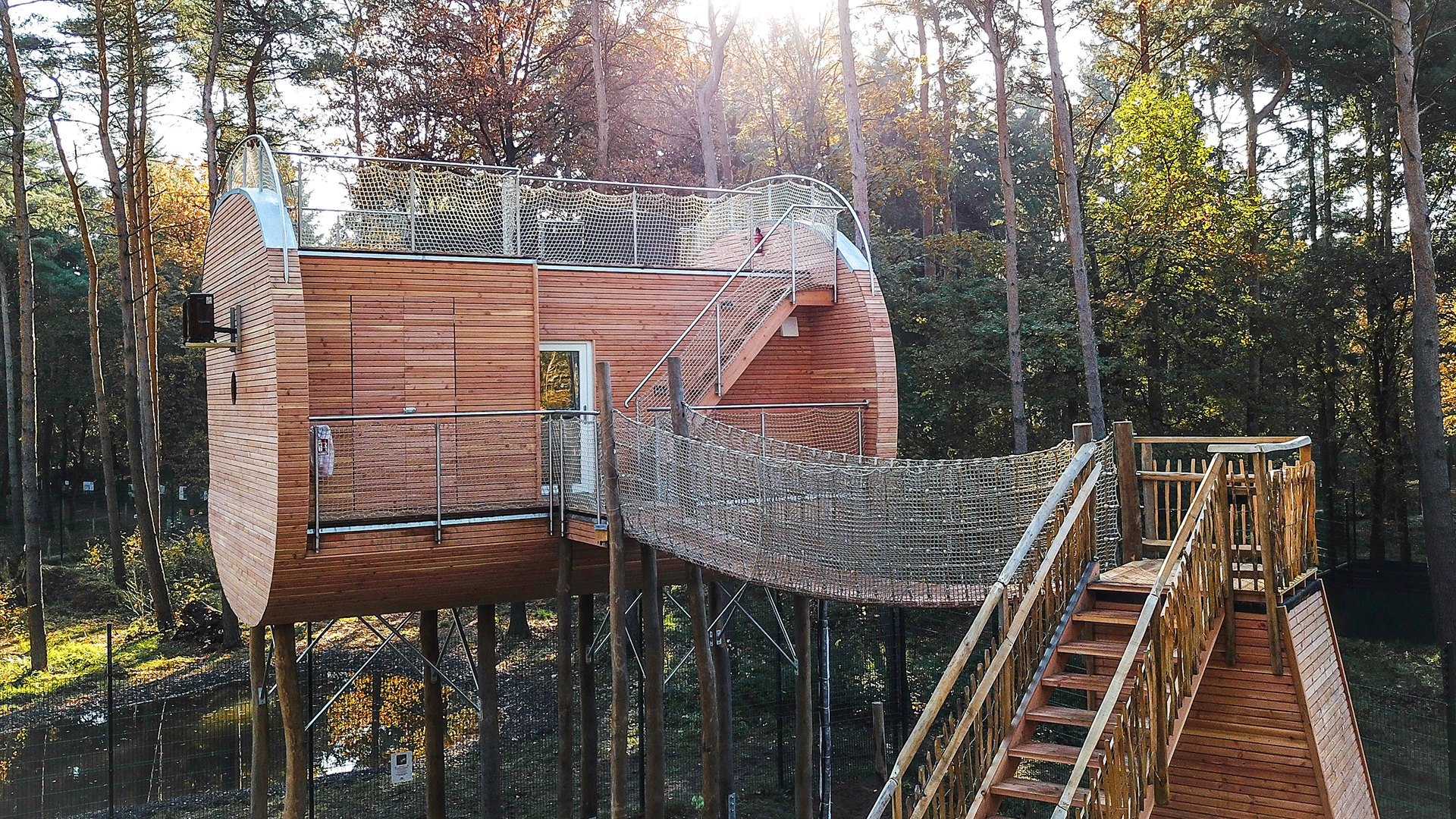 Außergewöhnlich Übernachten im Baumhaus für 2 (2 Nächte) in Dörverden