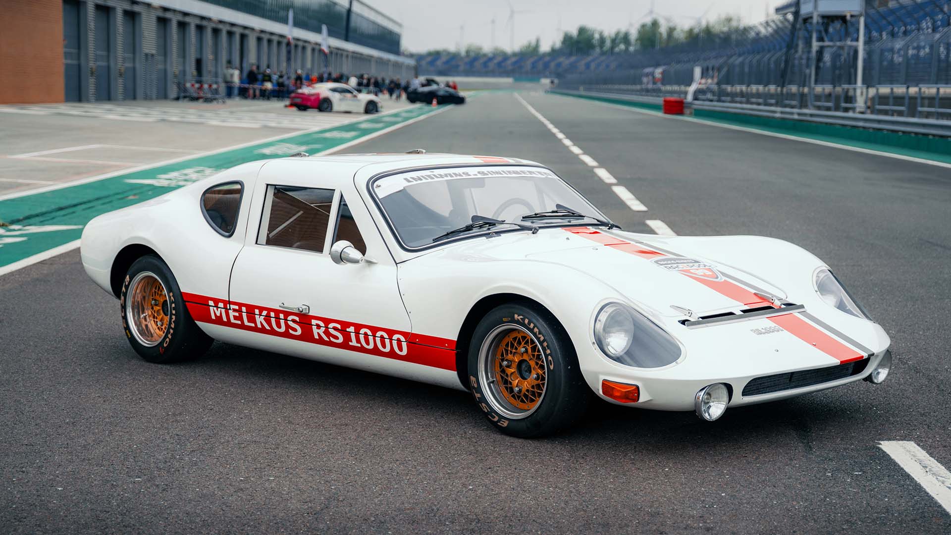 Melkus RS 1000 Rennstreckentraining (10 Runden) - Adrenalin im Melkus RS 1000 in Schönwald,Templin,Oberlungwitz,Schipkau Klettwitz,Oschersleben (Bode und weitere Orte! Melkus RS 1000 Rennstreckentraining (10 Runden) - Adrenalin im Melkus RS 1000 in Schönwald,Templin,Oberlungwitz,Schipkau Klettwitz,Oschersleben (Bode und weitere Orte!