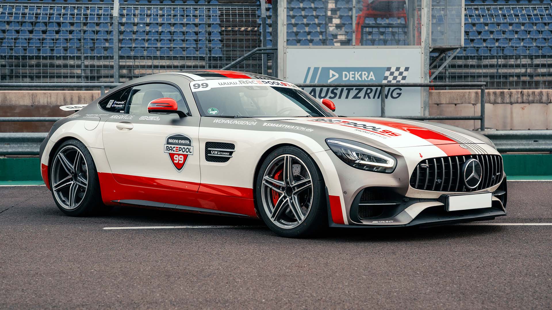 Mercedes AMG selber fahren ab 14 Jahre (4 Rd.) in Oschersleben (Bode)