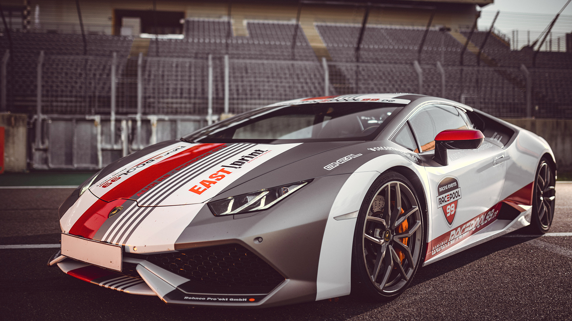 Lamborghini selber fahren ab 14 Jahre (5 Rd.) in Oschersleben (Bode)