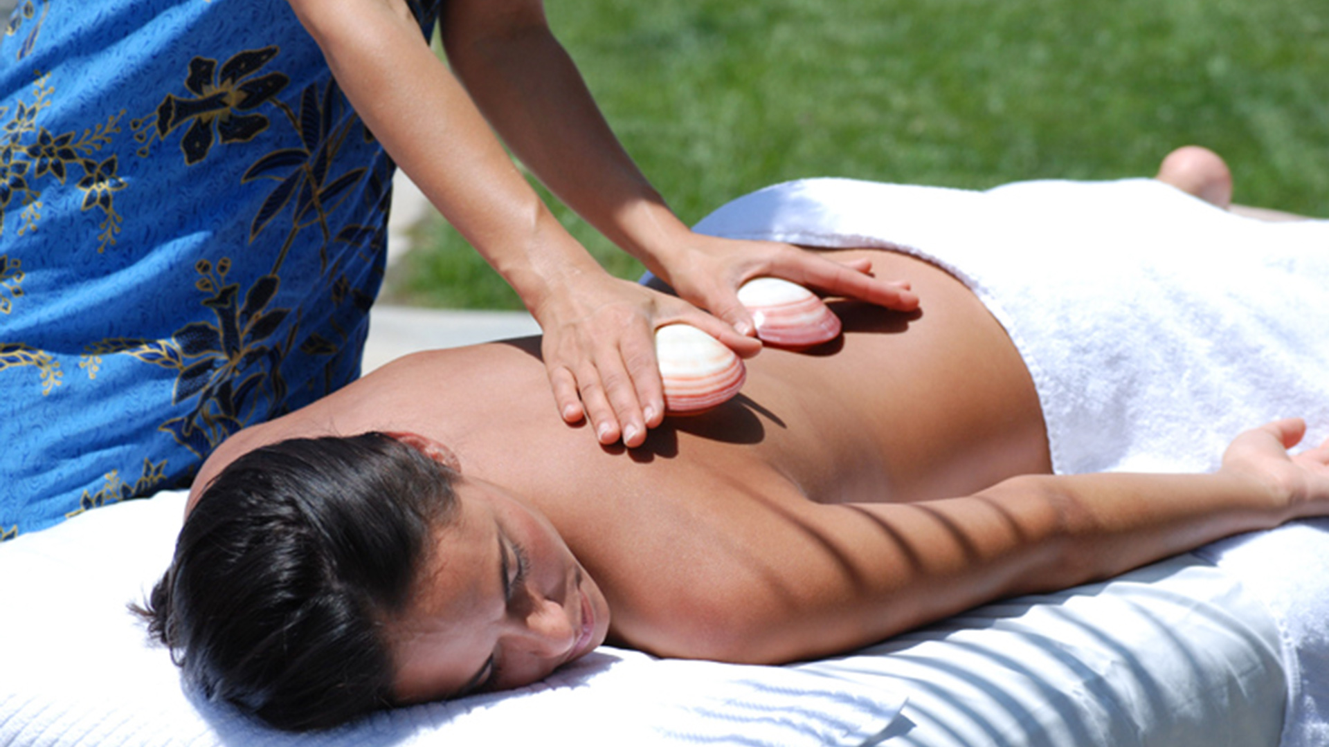 Lava Shell Massage Weinheim