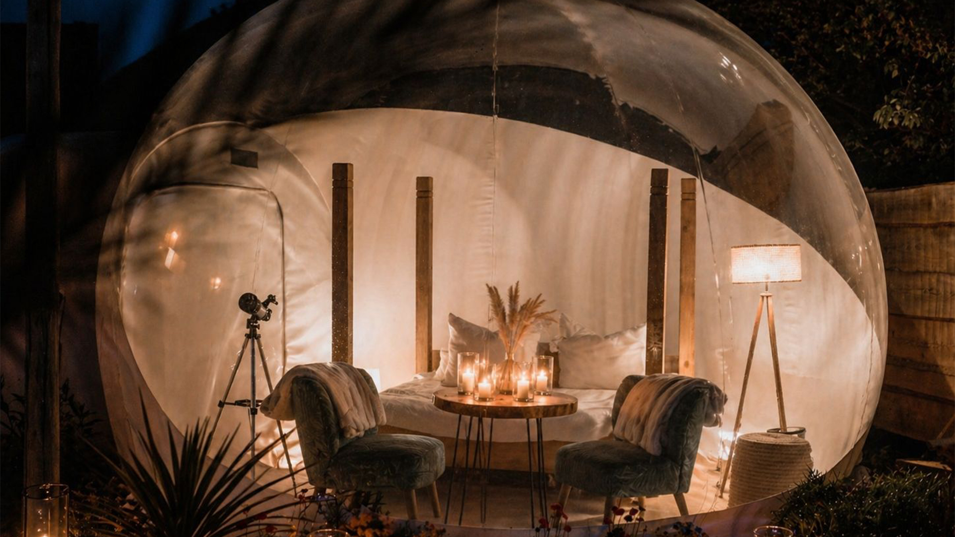 Bubble Übernachtung mit Candle-Light Romantik in Oase Unawatuna (1 Nacht) in Zehdenick