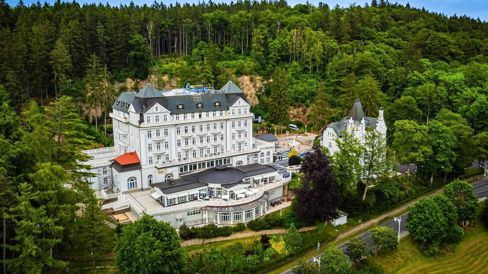 Luxusurlaub Marienbad für 2 (2 Nächte) in Marianske Lazne Luxusurlaub Marienbad für 2 (2 Nächte) in Marianske Lazne