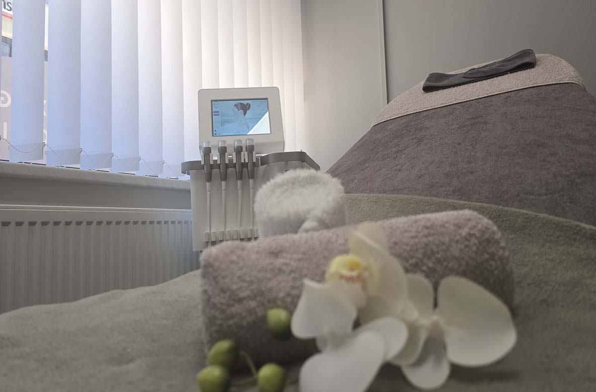 Gesamtdauer: ca. 90 Min. Reine Erlebnisdauer: ca. 75 Min. Needling Behandlung Rostock