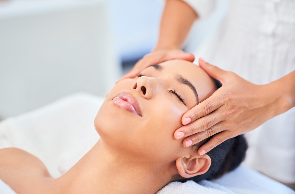 Aquapeeling mit Ultraschall Hamburg (1 Std.)