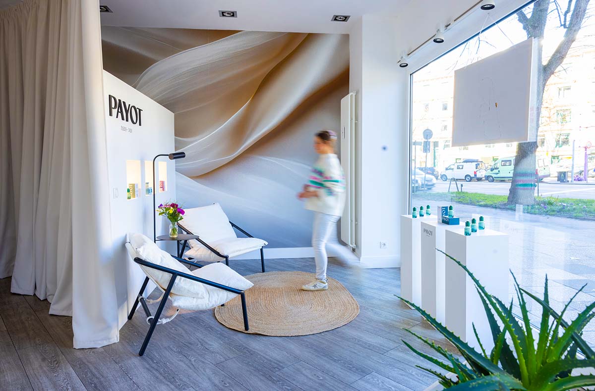 Aquapeeling mit Ultraschall Hamburg - Glow-Magie mitten in Winterhude erleben! Aquapeeling mit Ultraschall Hamburg - Glow-Magie mitten in Winterhude erleben!