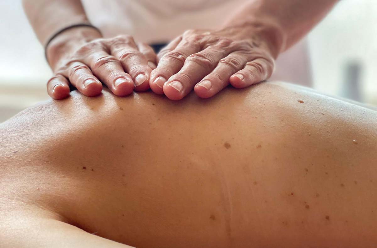 Aromaölmassage Rheinbach - Jetzt erlebe... Aromaölmassage Rheinbach - Jetzt erlebe...