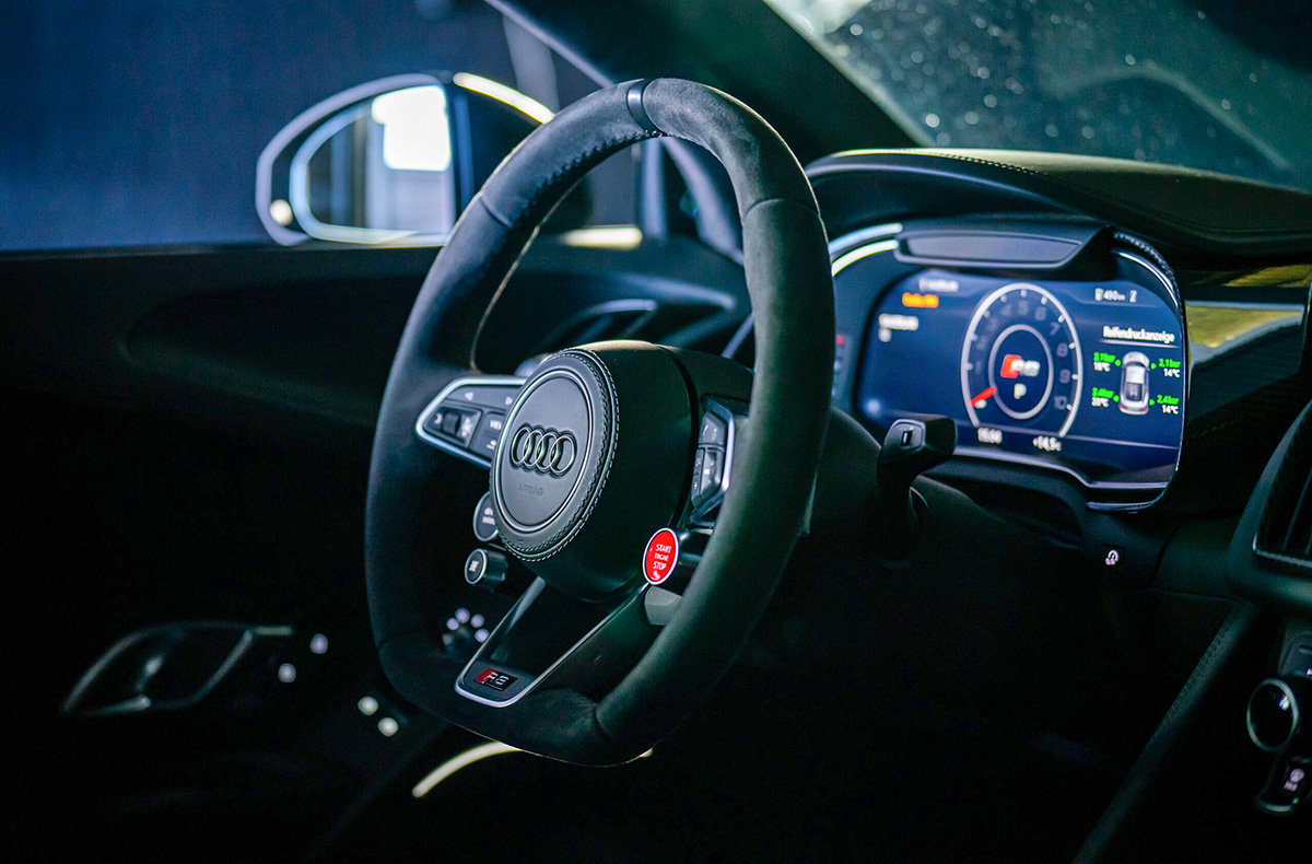 Audi R8 mieten Friedrichshafen - Audi R8 mieten in Friedrichshafen erleben