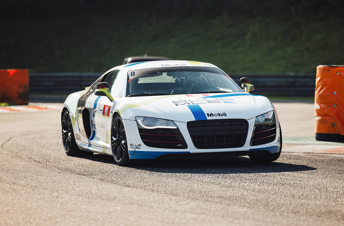 Audi R8 V10 Rennstreckentraining Bilster Berg (6 Rdn.) in Bad Driburg Audi R8 V10 Rennstreckentraining Bilster Berg (6 Rdn.) in Bad Driburg