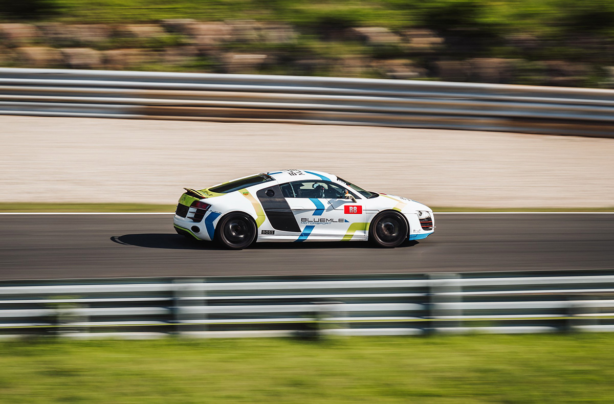 Audi R8 V10 Rennstreckentraining Nürburgring Nordschleife (1+1 Rdn.) – Audi R8 V10: Adrenalin auf der Nordschleife in Nürburg Nordschleife