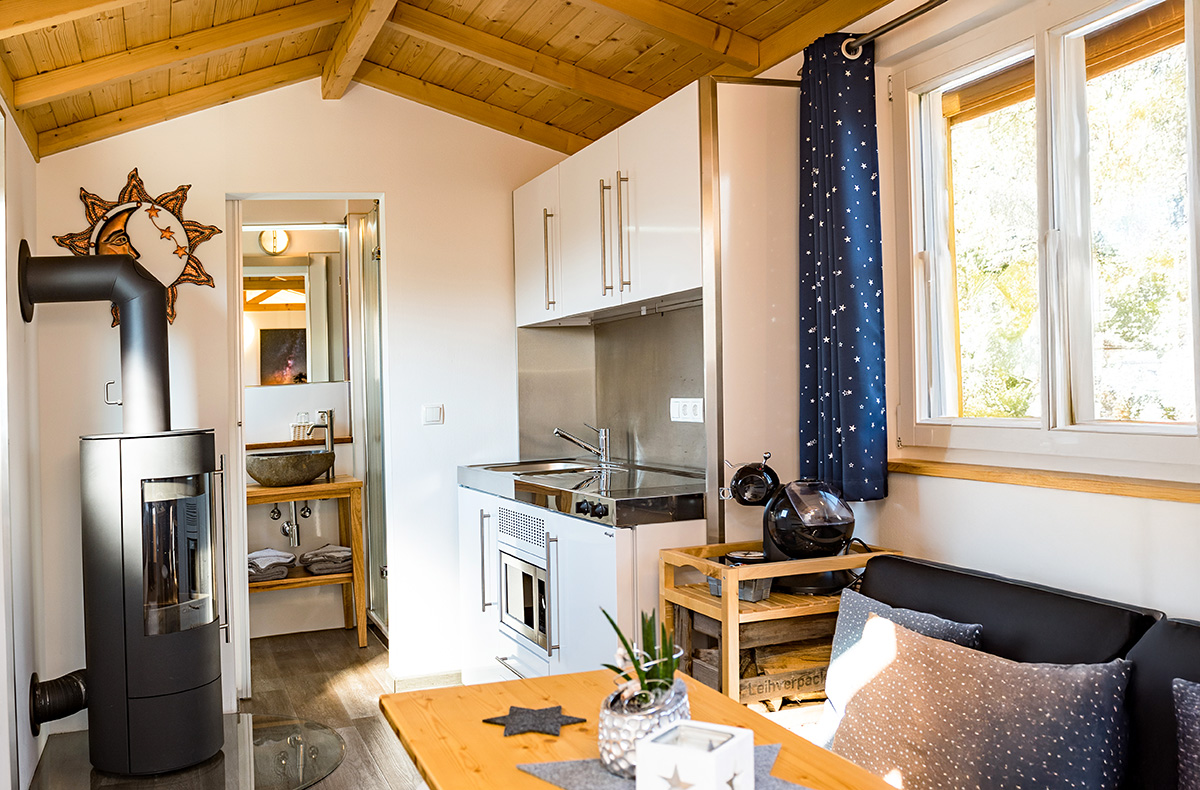 4 Tag(e) Außergewöhnlich Übernachten im Sternenwagen für 2 Dermbach (3 Nächte) Thüringen ✓