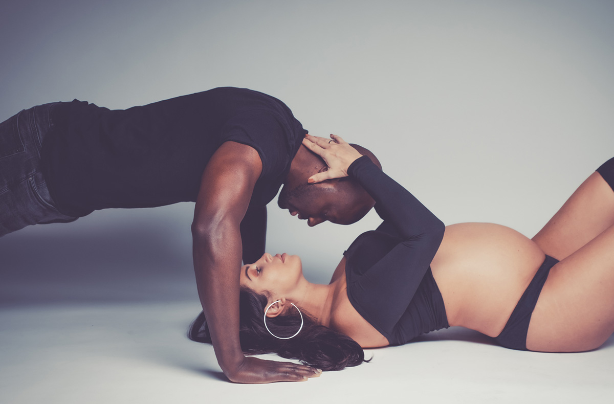 Babybauch Fotoshooting Ludwigsburg -  in Mitzubringen: Outfit, Accessoires