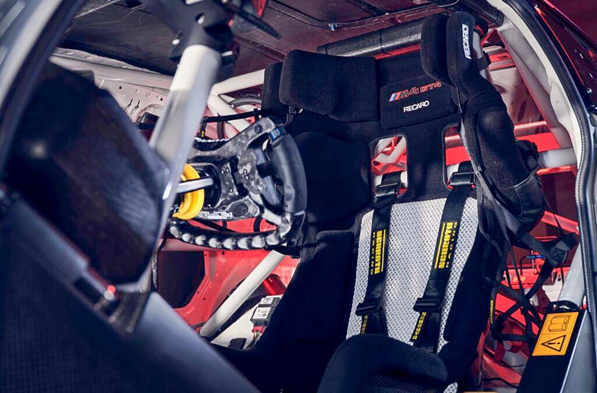 BMW M4 Racetaxi zum NLS-Rennen Nürburgring-Nordschleife