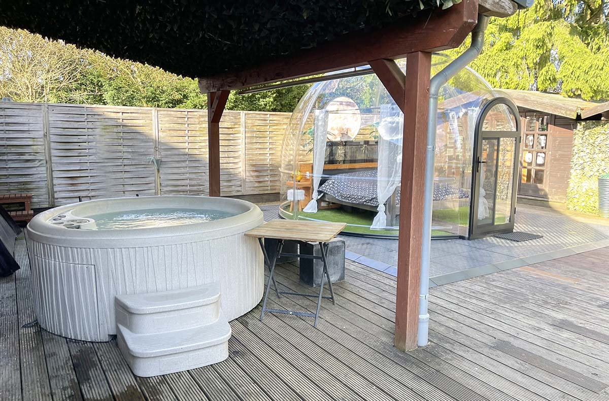 2 Tage Bubble Hotel mit Apartment und Whirlpool Raum Gerolstein für 2