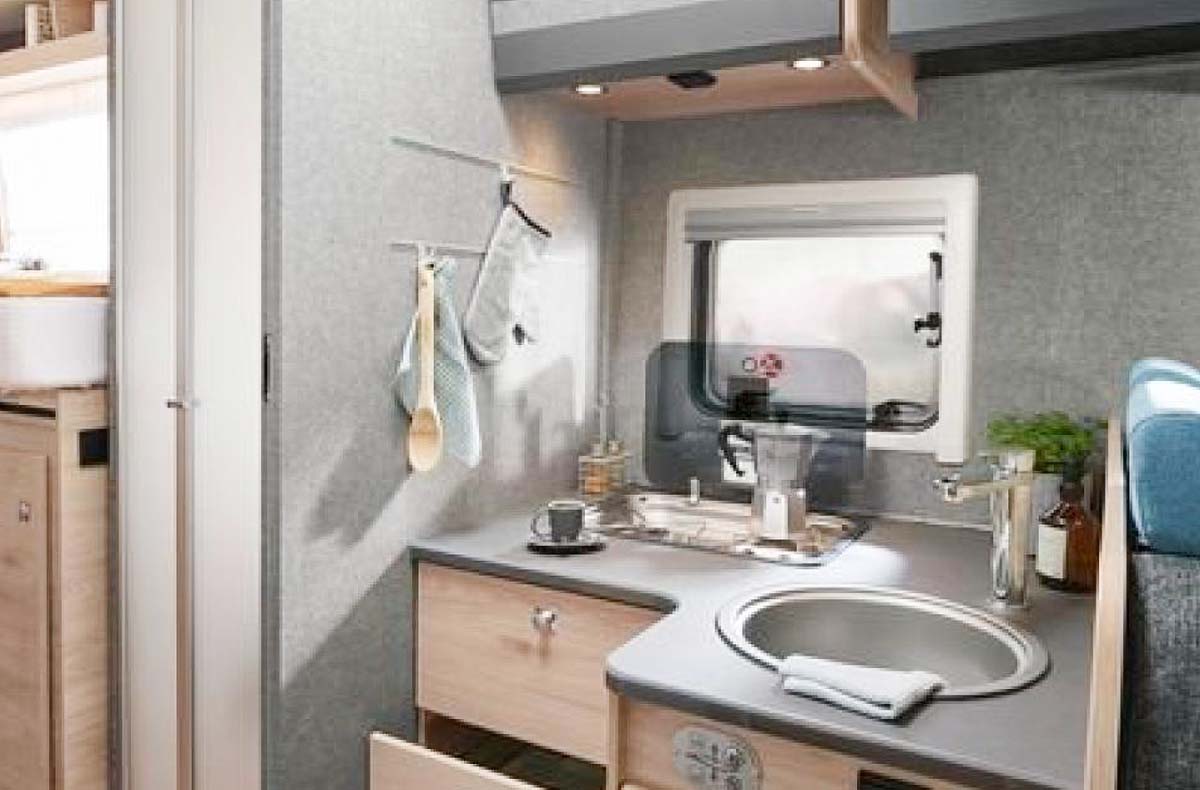 4 Tag(e) Camper mieten Nürtingen für 2 (3 Nächte) 4 Tag(e) Camper mieten Nürtingen für 2 (3 Nächte)