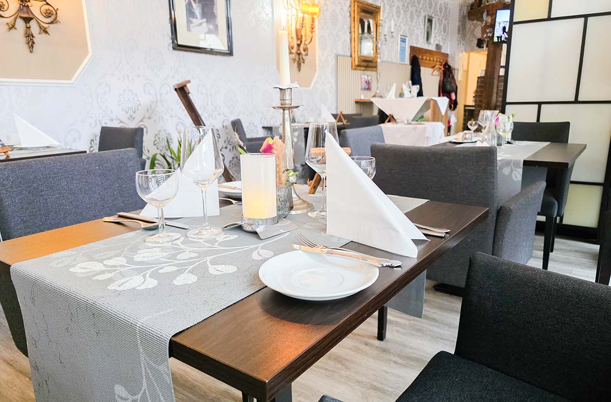 Candle Light Dinner für 2 Brühl Candle Light Dinner für 2 Brühl