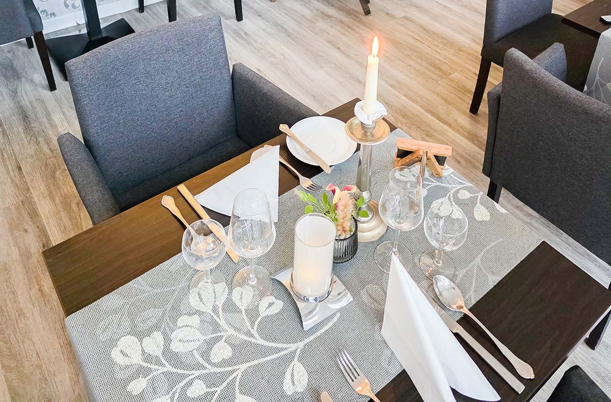 Candle Light Dinner für 2 Brühl Candle Light Dinner für 2 Brühl