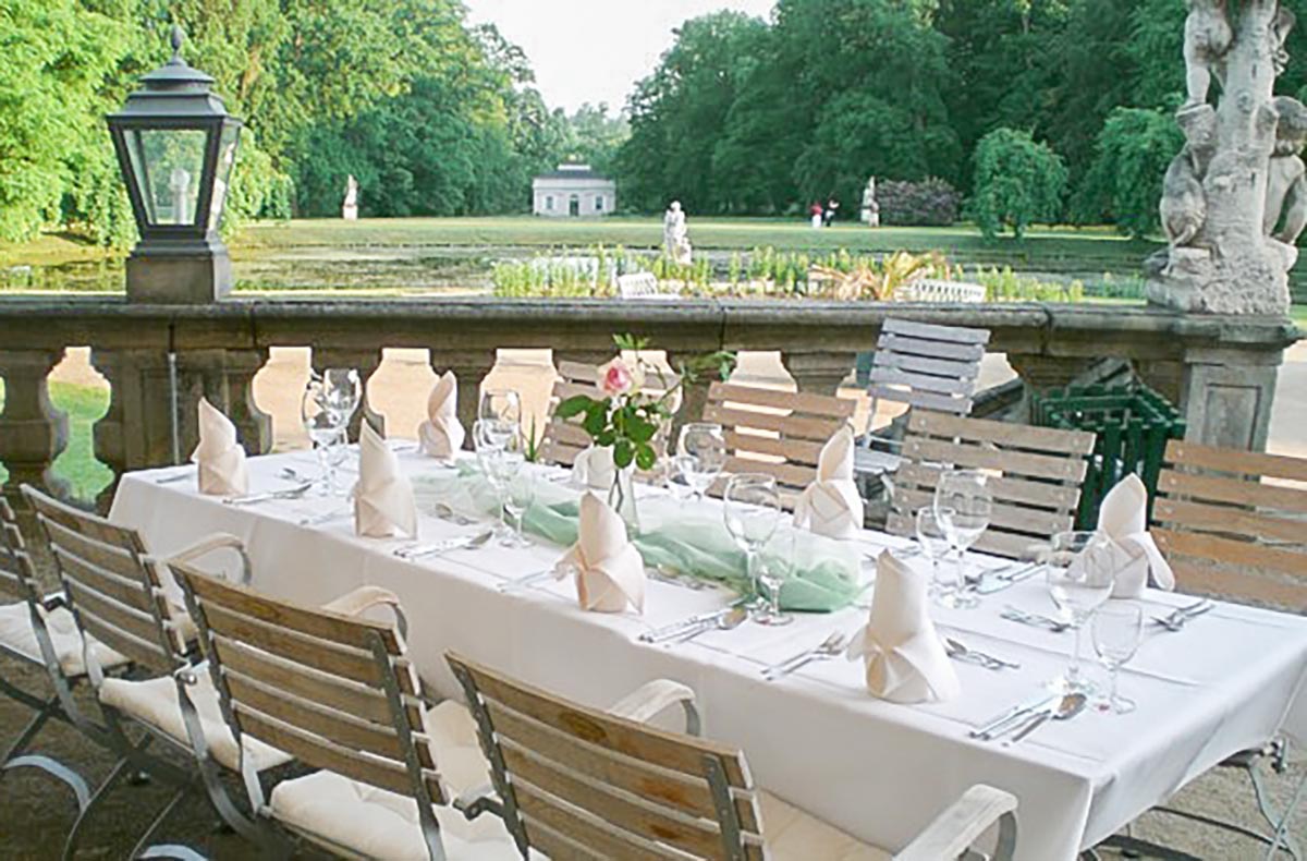 Candle-Light Dinner für 2 Eichenzell (3-Gang-Menü) - Romantik trifft Genuss: Candle-Light-Dinner in Eichenzell Candle-Light Dinner für 2 Eichenzell (3-Gang-Menü) - Romantik trifft Genuss: Candle-Light-Dinner in Eichenzell