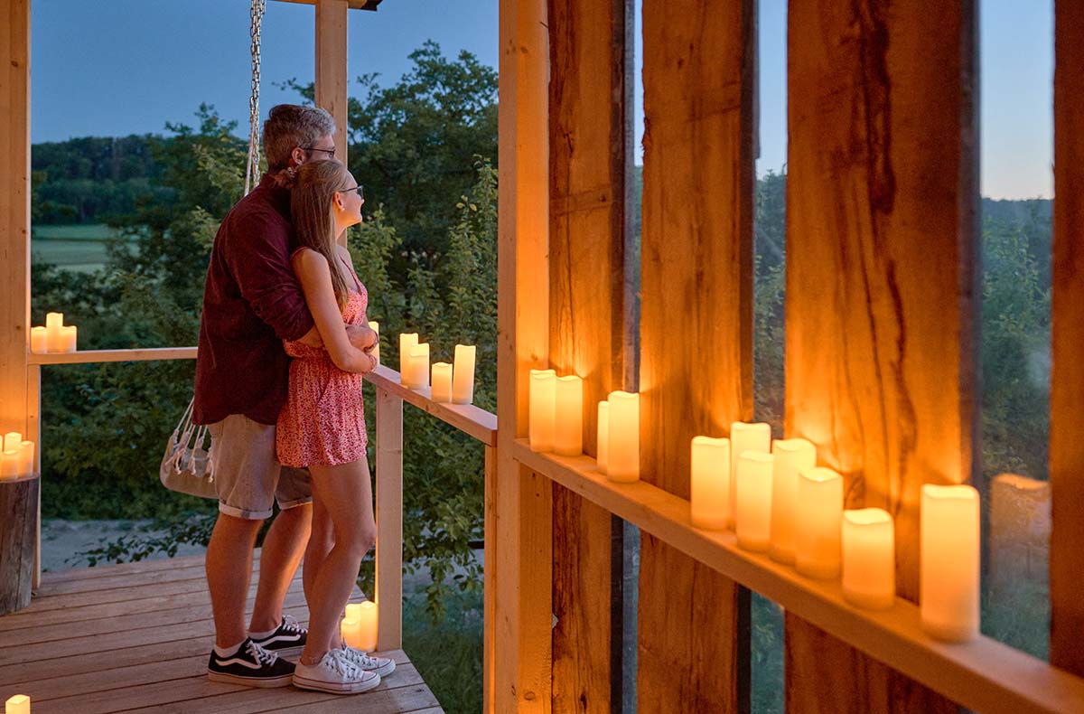 2 Tag(e) Candle-Light Übernachtung im Chalet in Unterfranken für 2 (1 Nacht) inkl. Frühstück 2 Tag(e) Candle-Light Übernachtung im Chalet in Unterfranken für 2 (1 Nacht) inkl. Frühstück