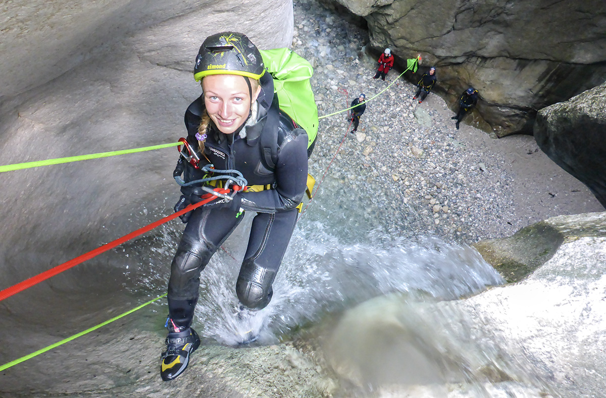 Canyoning Einsteigertour Weyregg - Canyoning-Abenteuer für Einsteiger in Weyregg in Weyregg am Attersee Canyoning Einsteigertour Weyregg - Canyoning-Abenteuer für Einsteiger in Weyregg in Weyregg am Attersee