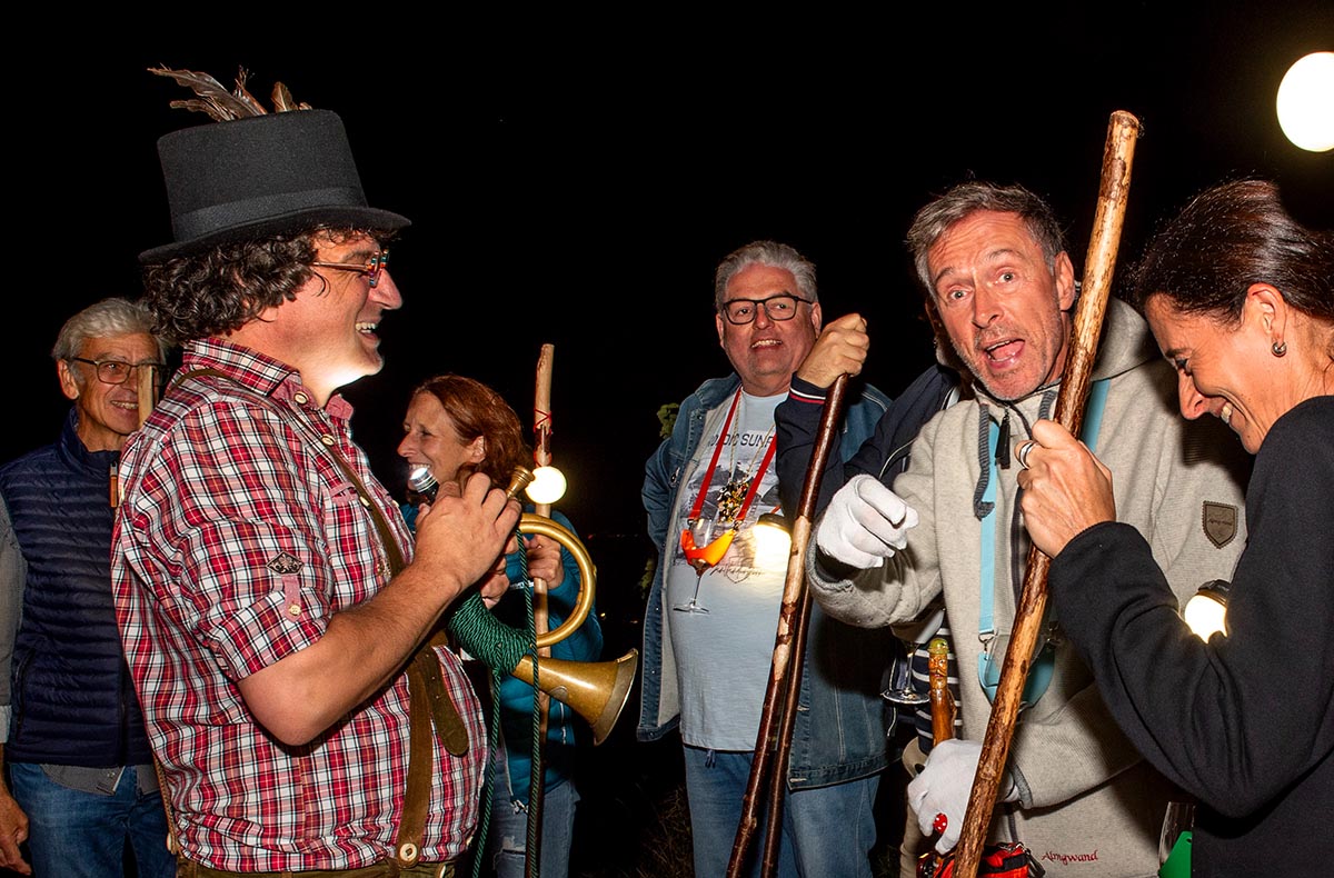 Comedy Show Groß-Umstadt - Dabbejagd® „de Luxe“ (Outdoor) - Dabbejagd de Luxe: Comedy trifft Naturabenteuer! Comedy Show Groß-Umstadt - Dabbejagd® „de Luxe“ (Outdoor) - Dabbejagd de Luxe: Comedy trifft Naturabenteuer!