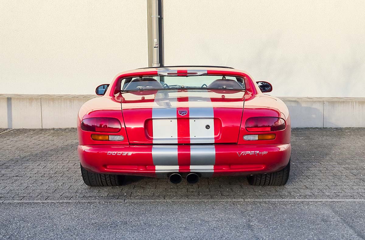 Dodge Viper RT/10 fahren Weil der Stadt (8 Std.) - Acht Stunden V10 Adrenalin
