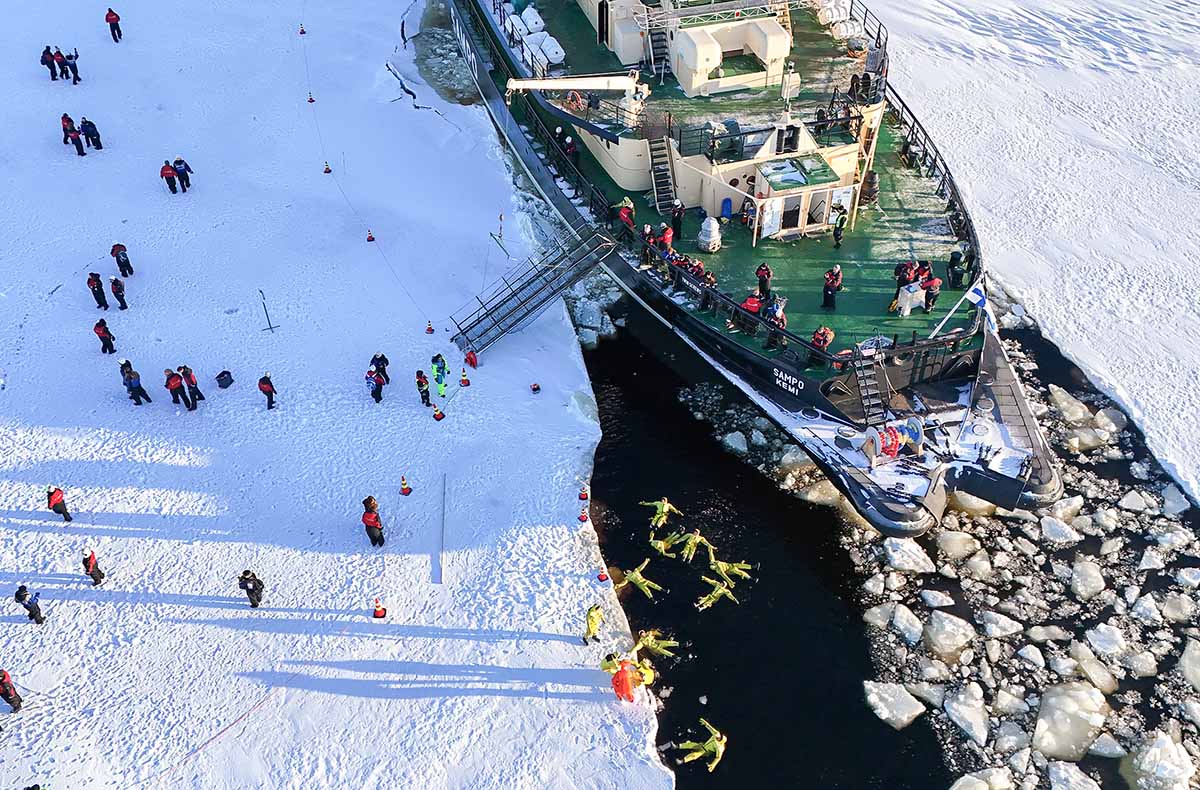 4 Tag(e) Eisbrecherabenteuer am bottnischen Meerbusen für 2 (3 Nächte) inkl. Halbpension