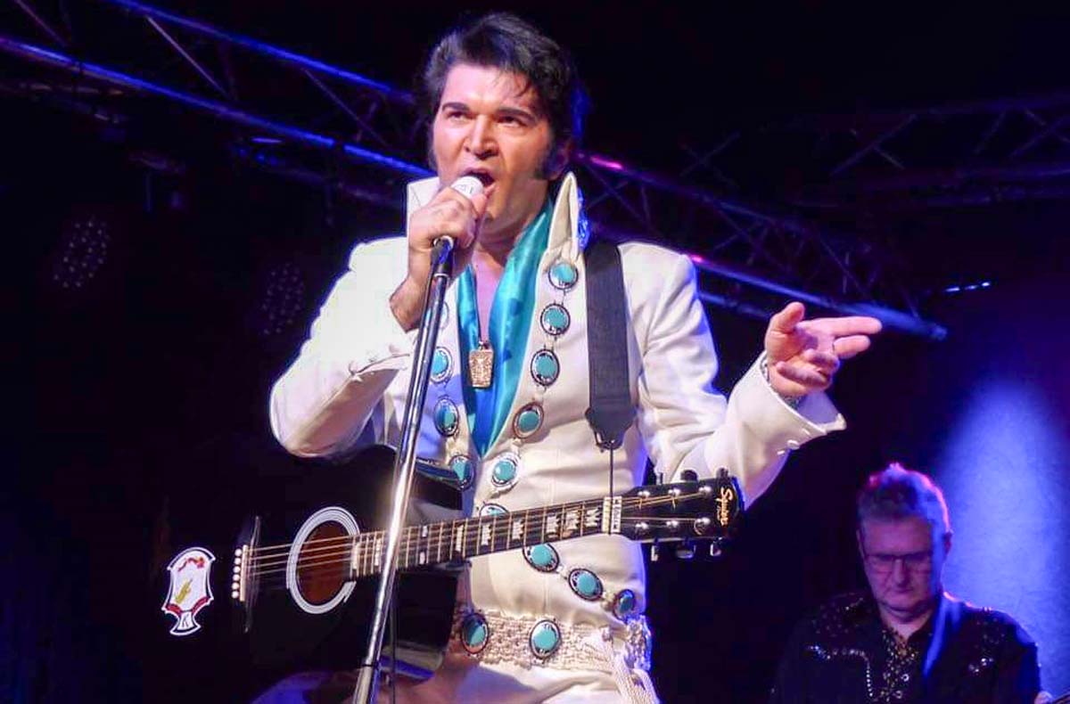 Elvis Dinner Show für 2 - Jetzt erleben! in Ansbach,Bad Tölz,Donzdorf,Goslar,Heidelberg,Königsbrunn,Leipzig,Limbach-Oberfrohna,Markkleeberg,Rechber und weitere Orte! Elvis Dinner Show für 2 - Jetzt erleben! in Ansbach,Bad Tölz,Donzdorf,Goslar,Heidelberg,Königsbrunn,Leipzig,Limbach-Oberfrohna,Markkleeberg,Rechber und weitere Orte!